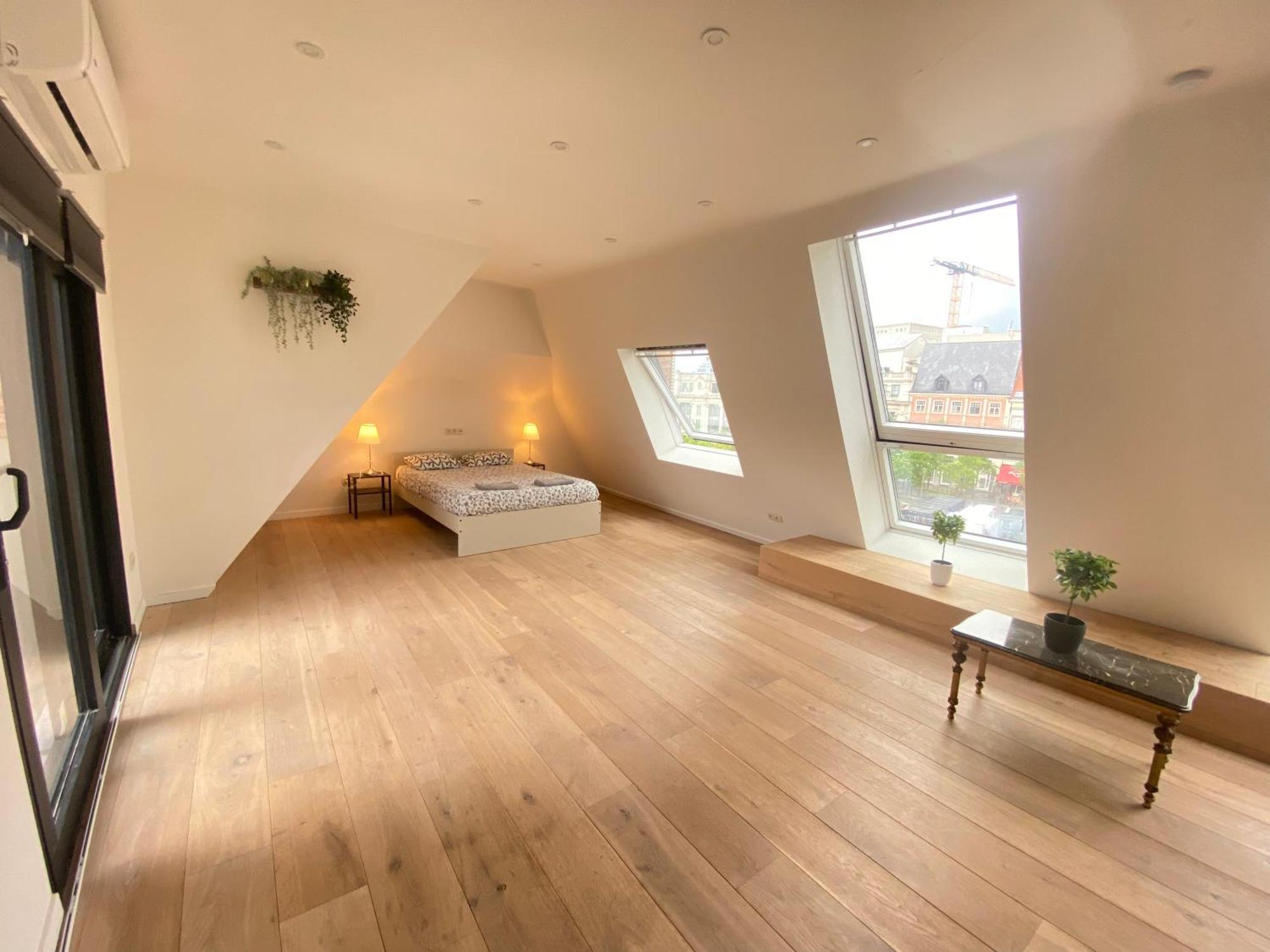The Central Square Residence Anvers Extérieur photo
